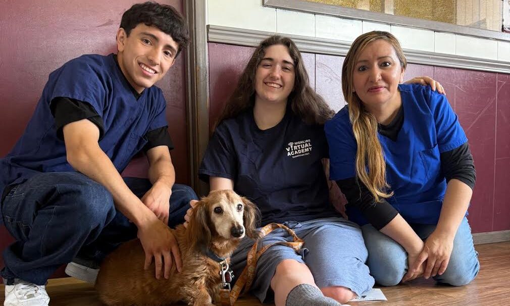 Airport Vet Clinic Group Picture
